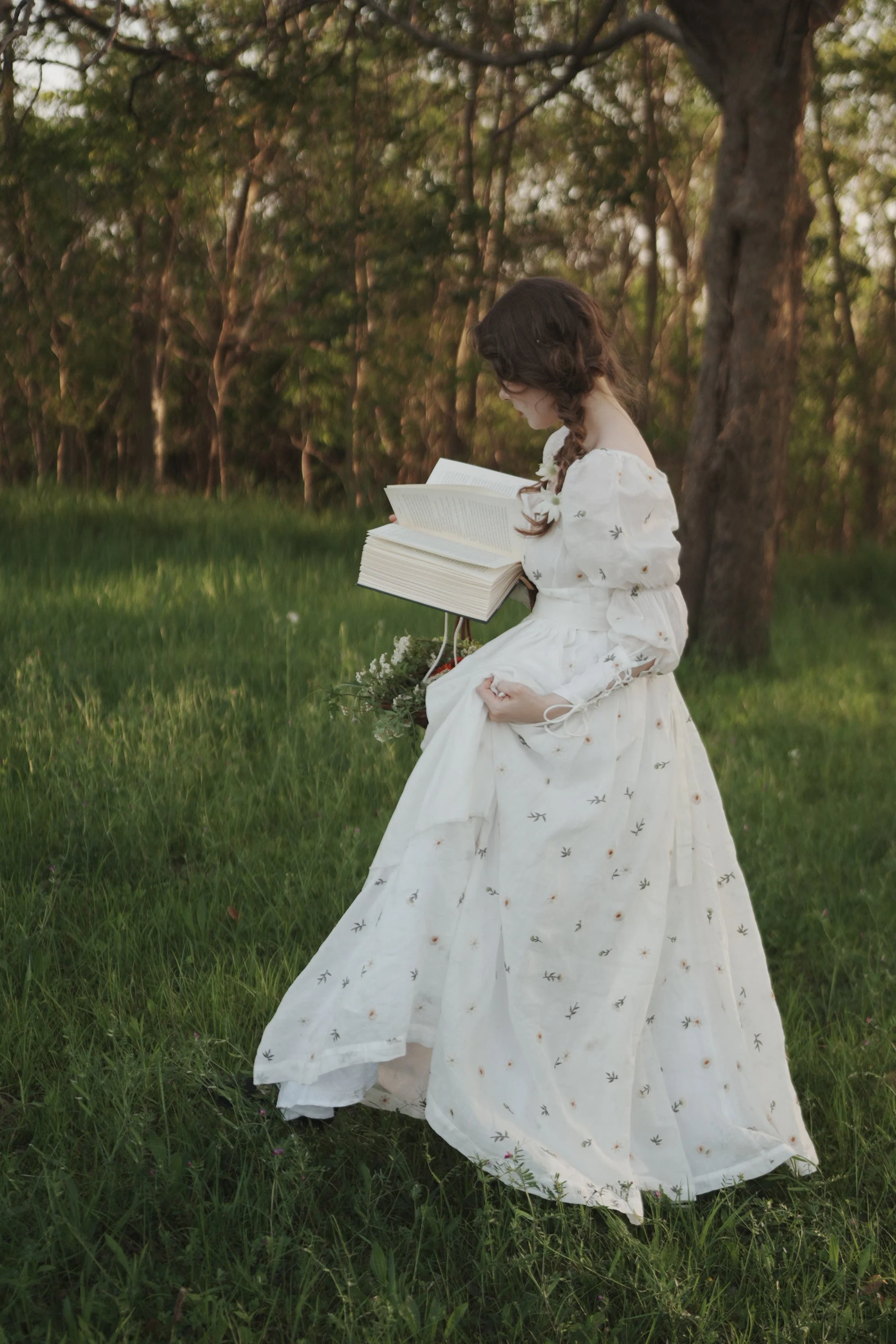 Phoenix 24 | Embroidery Daisy Linen Dress - Image 9