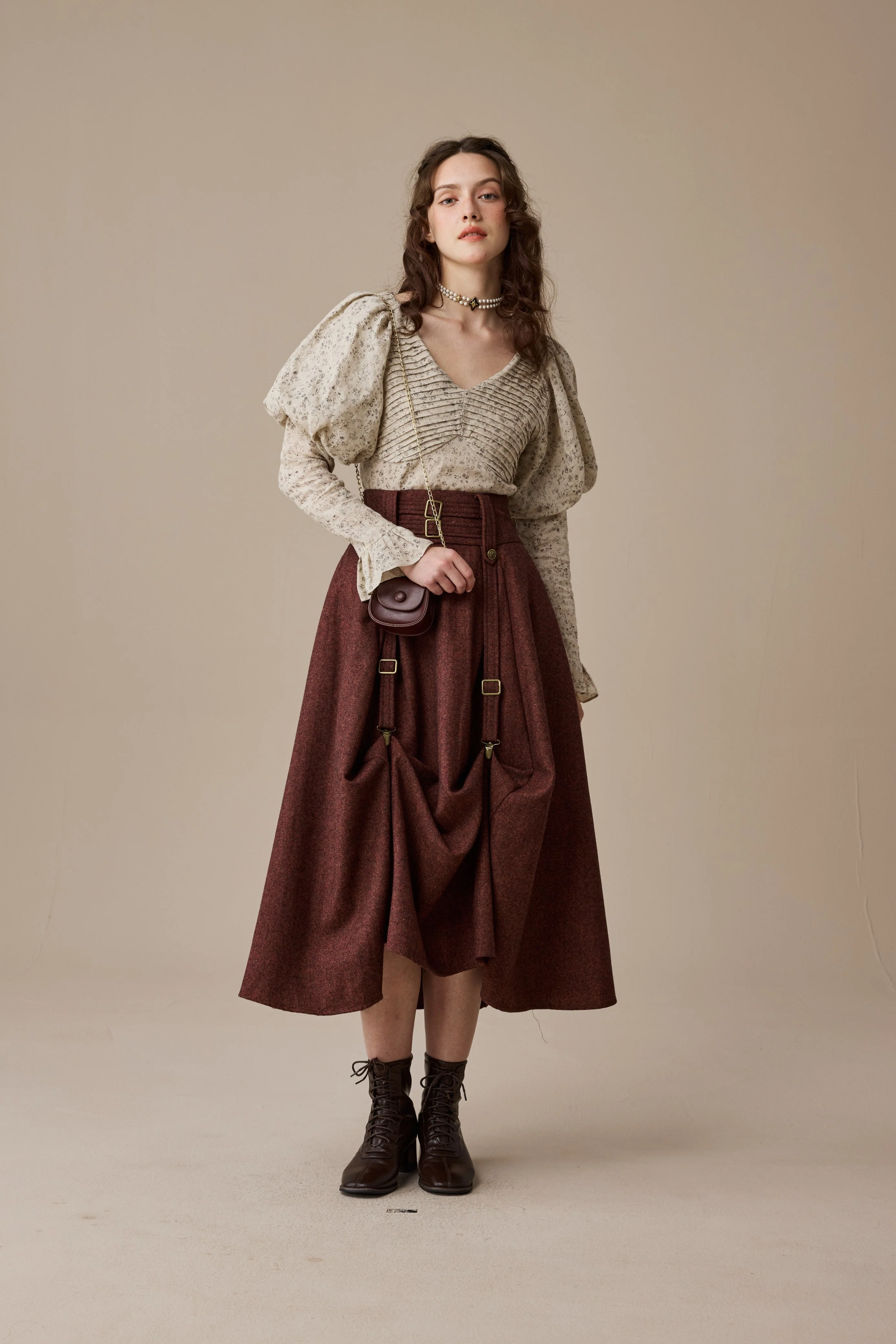 Cynthia 16 | Adjustable wool skirt - Image 14