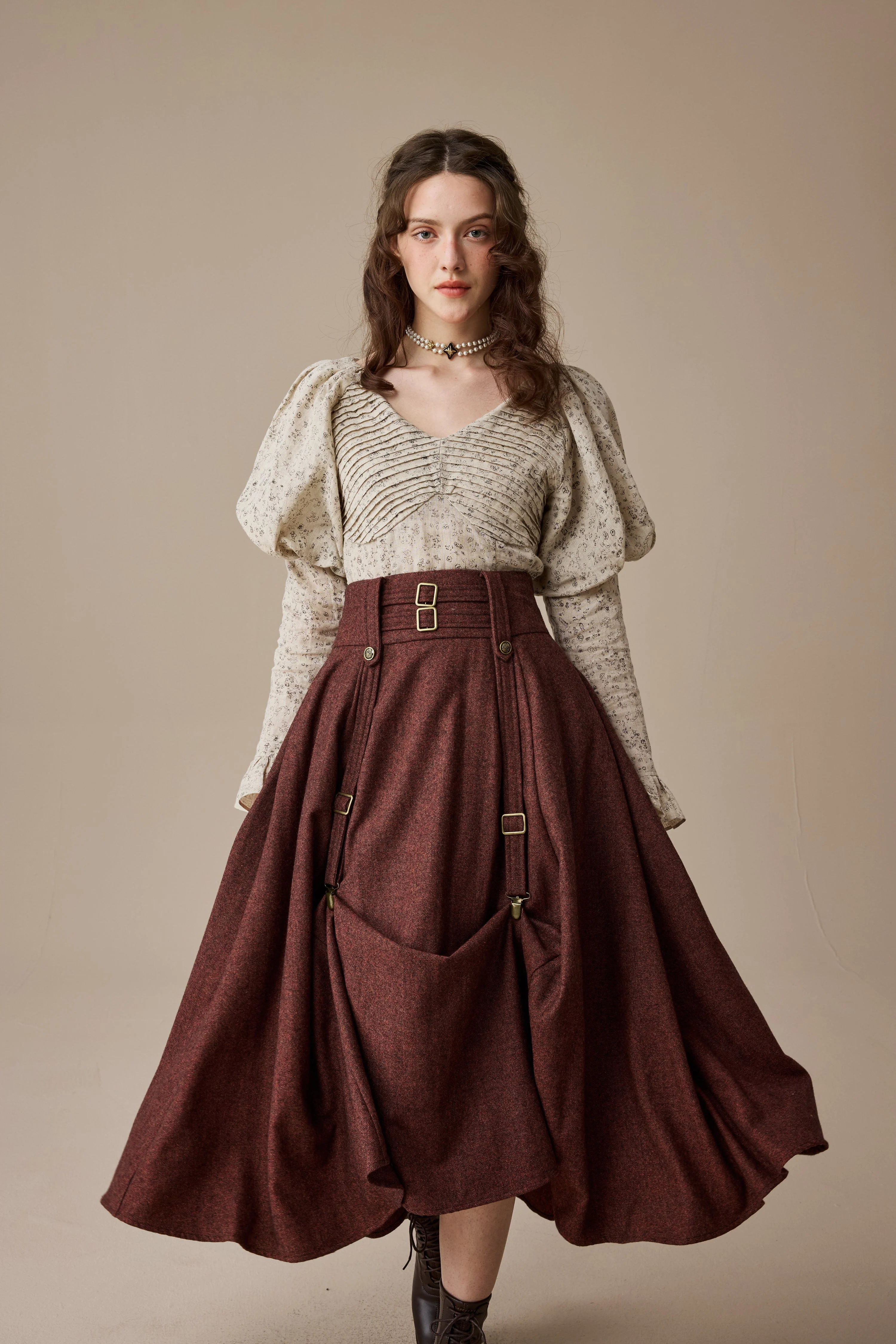 Cynthia 16 | Adjustable wool skirt - Image 15